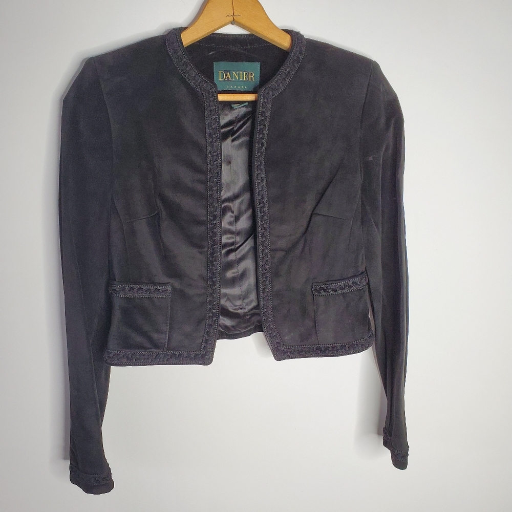 Vintage Danier black suede cropped button down jacket size small - Picture 3 of 16